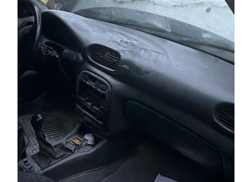 Hyundai yumurta kasa göğüs